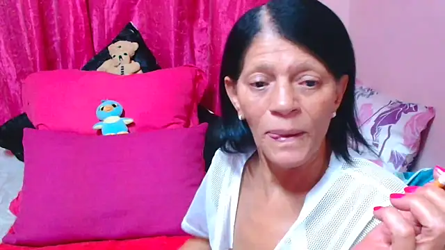 SLUTTYROXY online show from January 2026 06:34:02 PM