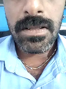 Snapshot of honeyboy4aunty chatting on March 2025 07:01:02 AM honeyboy4aunty online show from March 2025 07:01:02 AM