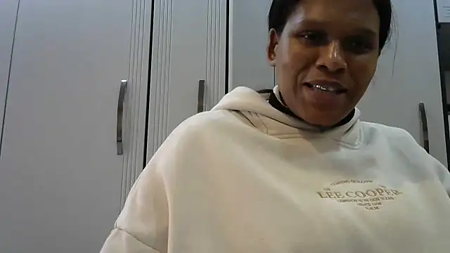 blackslut4u online show from May 2026 02:25:01 PM