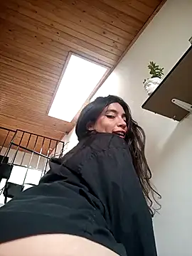 Snapshot of loveuu-bae chatting on January 2025 12:55:01 PM loveuu-bae online show from January 2025 12:55:01 PM