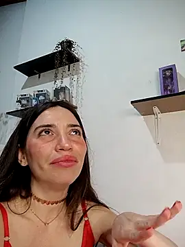 Snapshot of loveuu-bae chatting on February 2025 01:10:01 AM loveuu-bae online show from February 2025 01:10:01 AM