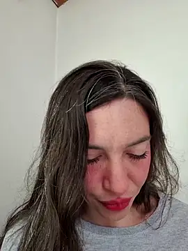 Snapshot of loveuu-bae chatting on September 2025 05:03:02 PM loveuu-bae online show from September 2025 05:03:02 PM