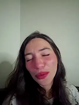 Snapshot of loveuu-bae chatting on September 2025 12:34:01 AM loveuu-bae online show from September 2025 12:34:01 AM