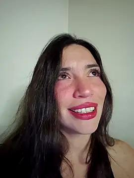 Snapshot of loveuu-bae chatting on September 2025 12:59:01 AM loveuu-bae online show from September 2025 12:59:01 AM