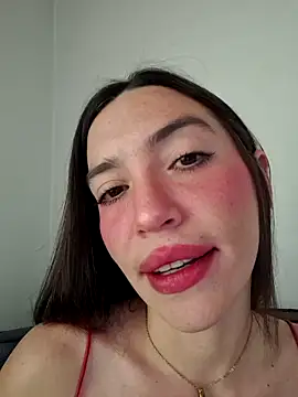 Snapshot of loveuu-bae chatting on October 2025 09:37:02 PM loveuu-bae online show from October 2025 09:37:02 PM