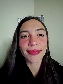 Snapshot of loveuu-bae chatting on October 2025 11:38:02 PM loveuu-bae online show from October 2025 11:38:02 PM