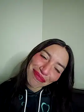 Snapshot of loveuu-bae chatting on October 2025 12:46:02 AM loveuu-bae online show from October 2025 12:46:02 AM