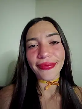 Snapshot of loveuu-bae chatting on October 2025 01:17:01 AM loveuu-bae online show from October 2025 01:17:01 AM