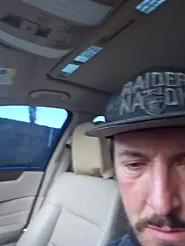 UncutHammer69 online show from February 2026 12:49:01 AM