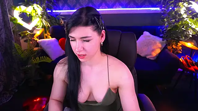 Snapshot of EmilyCandyy chatting on March 2025 09:57:01 AM EmilyCandyy online show from March 2025 09:57:01 AM