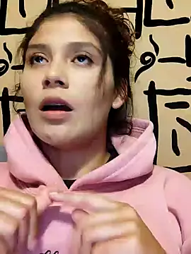 Snapshot of kinky_mila@xh chatting on December 2024 01:51:02 AM kinky milaxh online show from December 2024 01:51:02 AM