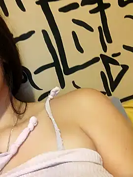 Snapshot of kinky_mila@xh chatting on December 2024 12:41:01 AM kinky milaxh online show from December 2024 12:41:01 AM