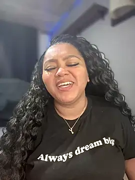 yanza2002 online show from January 2025 11:55:01 PM