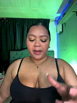 yanza2002 online show from October 2025 12:02:01 AM