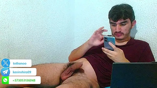 Snapshot of biglatin80 chatting on December 2024 08:02:01 AM biglatin80 online show from December 2024 08:02:01 AM