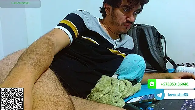 biglatin80 online show from March 2026 10:41:01 AM