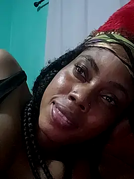 Snapshot of HONEYSWEETS_LIVE chatting on June 2026 05:45:02 AM HONEYSWEETS LIVE online show from June 2026 05:45:02 AM