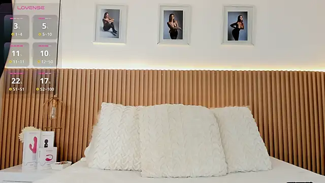 Snapshot of SUSIEPOWELL chatting on December 2025 04:40:01 AM SUSIEPOWELL online show from December 2025 04:40:01 AM