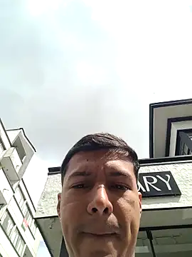 morenito420 online show from February 2026 03:00:02 PM