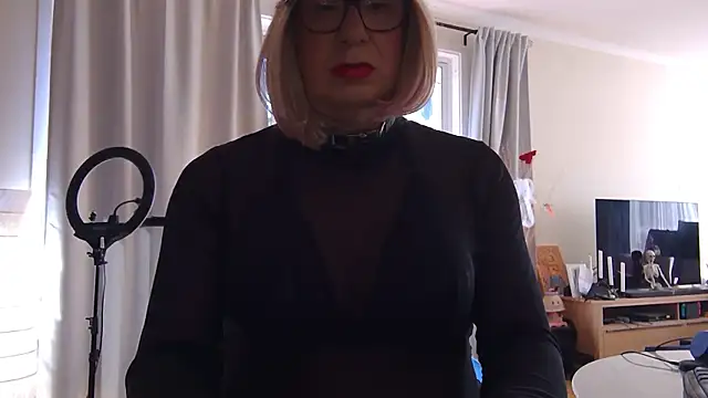 Snapshot of rachel_latex chatting on October 2025 11:27:02 PM rachel latex online show from October 2025 11:27:02 PM