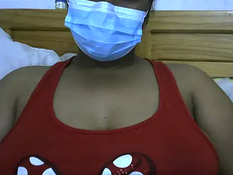 Artinah22 online show from October 2025 06:38:02 PM