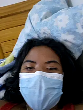 Artinah22 online show from November 2025 09:14:01 PM