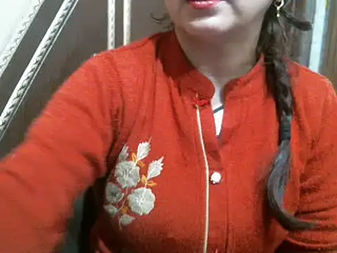 Snapshot of UrsMansi chatting on January 2025 02:58:02 PM UrsMansi online show from January 2025 02:58:02 PM