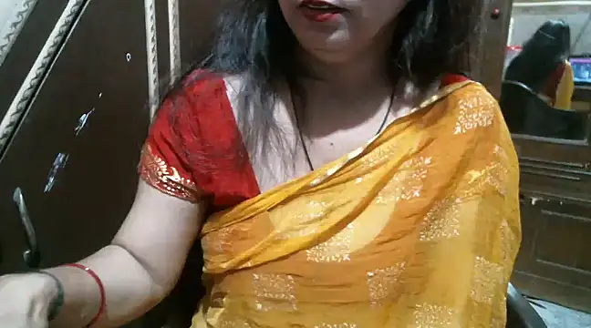 Snapshot of UrsMansi chatting on March 2025 04:45:02 AM UrsMansi online show from March 2025 04:45:02 AM