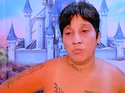 Snapshot of indianroxy chatting on February 2025 04:02:01 PM indianroxy online show from February 2025 04:02:01 PM