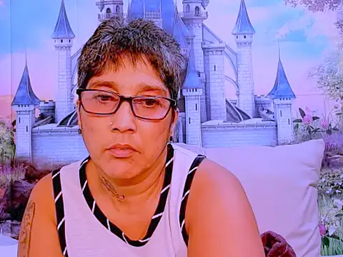 Snapshot of indianroxy chatting on March 2025 12:28:01 PM indianroxy online show from March 2025 12:28:01 PM