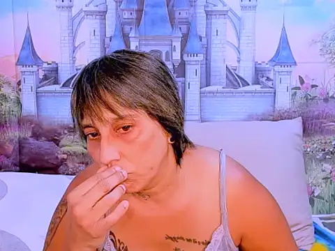 Snapshot of indianroxy chatting on October 2025 07:15:01 AM indianroxy online show from October 2025 07:15:01 AM