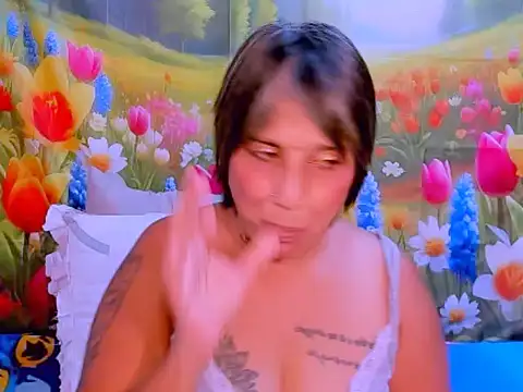 Snapshot of indianroxy chatting on October 2025 06:02:02 AM indianroxy online show from October 2025 06:02:02 AM