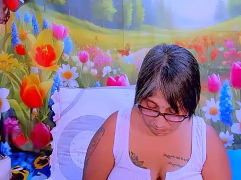 Snapshot of indianroxy chatting on November 2025 07:25:02 PM indianroxy online show from November 2025 07:25:02 PM