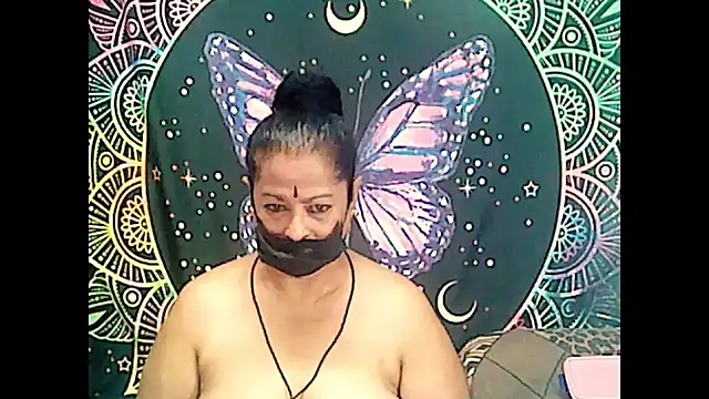 Snapshot of matureindian chatting on February 2025 10:21:01 PM matureindian online show from February 2025 10:21:01 PM