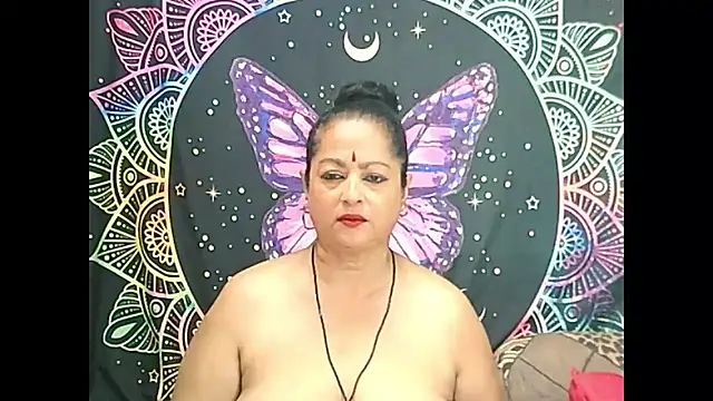 Snapshot of matureindian chatting on February 2025 05:26:02 AM matureindian online show from February 2025 05:26:02 AM