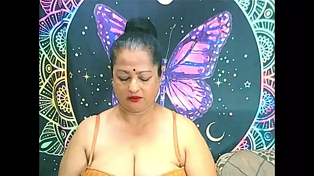 Snapshot of matureindian chatting on February 2025 11:03:01 PM matureindian online show from February 2025 11:03:01 PM