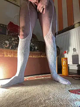 Snapshot of Love4sud chatting on December 2024 07:03:02 PM Love4sud online show from December 2024 07:03:02 PM