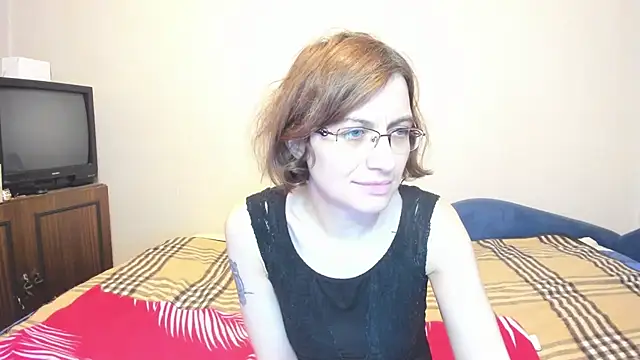 Snapshot of MarilynDream chatting on December 2024 10:45:02 PM MarilynDream online show from December 2024 10:45:02 PM