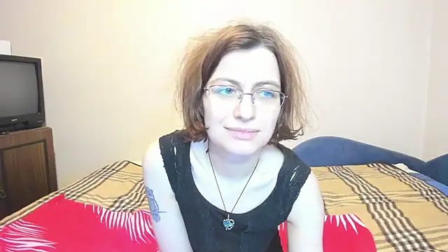 Snapshot of MarilynDream chatting on December 2024 01:29:02 AM MarilynDream online show from December 2024 01:29:02 AM