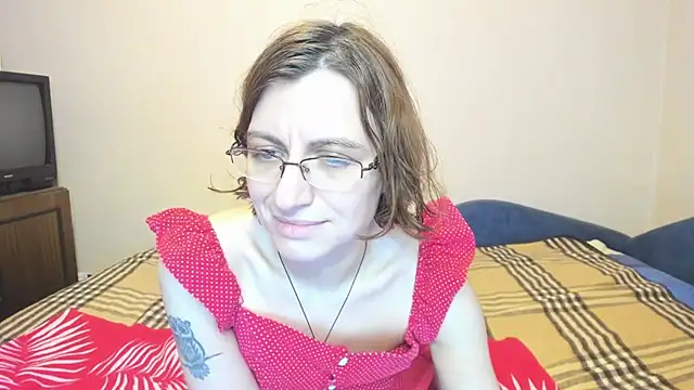 Snapshot of MarilynDream chatting on December 2024 12:11:01 AM MarilynDream online show from December 2024 12:11:01 AM