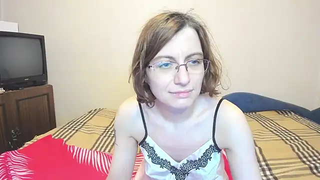 Snapshot of MarilynDream chatting on January 2025 12:12:02 AM MarilynDream online show from January 2025 12:12:02 AM