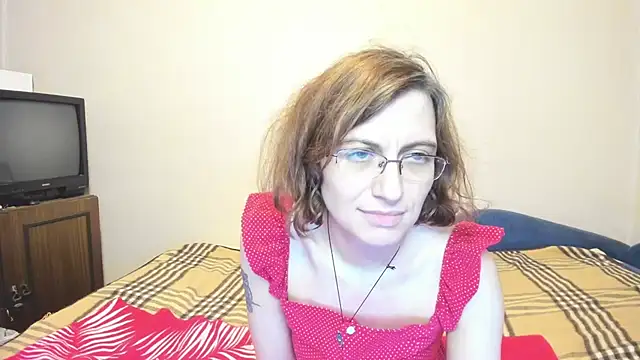 Snapshot of MarilynDream chatting on February 2025 09:52:01 PM MarilynDream online show from February 2025 09:52:01 PM