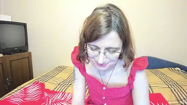 Snapshot of MarilynDream chatting on February 2025 12:17:02 AM MarilynDream online show from February 2025 12:17:02 AM