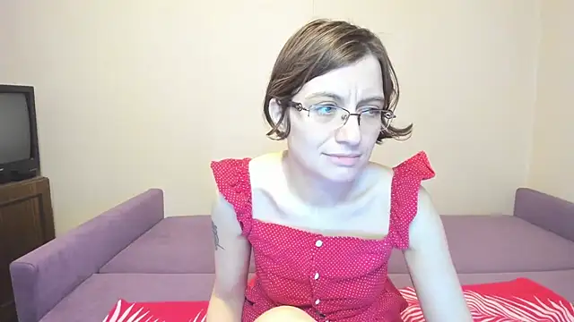 Snapshot of MarilynDream chatting on March 2025 01:03:02 AM MarilynDream online show from March 2025 01:03:02 AM