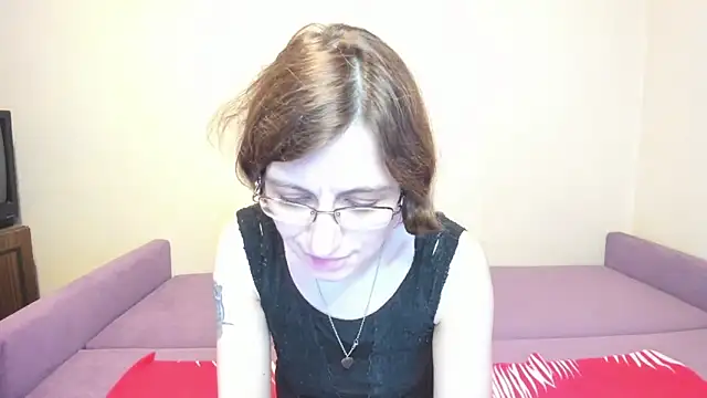 Snapshot of MarilynDream chatting on March 2025 01:10:01 AM MarilynDream online show from March 2025 01:10:01 AM