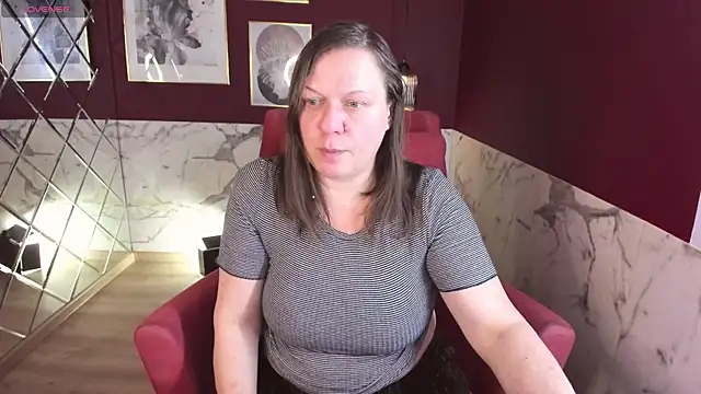 KellyPerfection online show from April 2026 05:52:01 AM