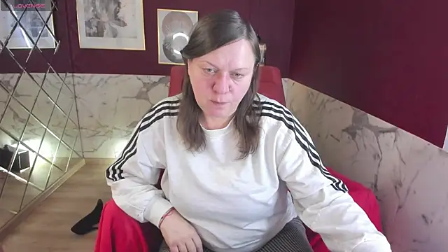 KellyPerfection online show from May 2026 05:45:01 AM