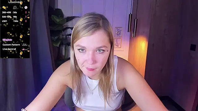 Snapshot of BellaDreamy chatting on September 2025 05:29:01 AM BellaDreamy online show from September 2025 05:29:01 AM