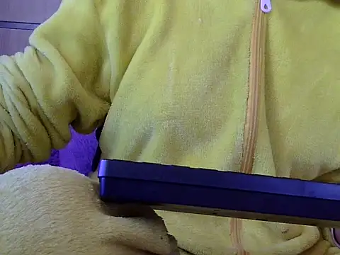 Snapshot of pamelasophia19 chatting on March 2026 03:01:02 PM pamelasophia19 online show from March 2026 03:01:02 PM