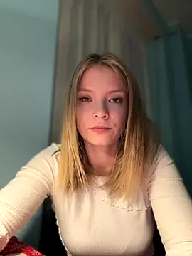 Snapshot of AnastasiaAniess chatting on December 2024 05:48:02 PM AnastasiaAniess online show from December 2024 05:48:02 PM